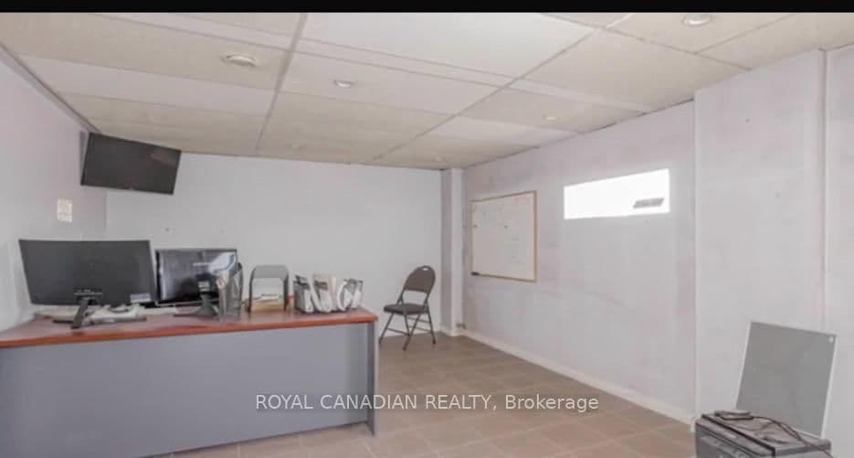 11 Goodmark Place, Unit 4 - Image 1
