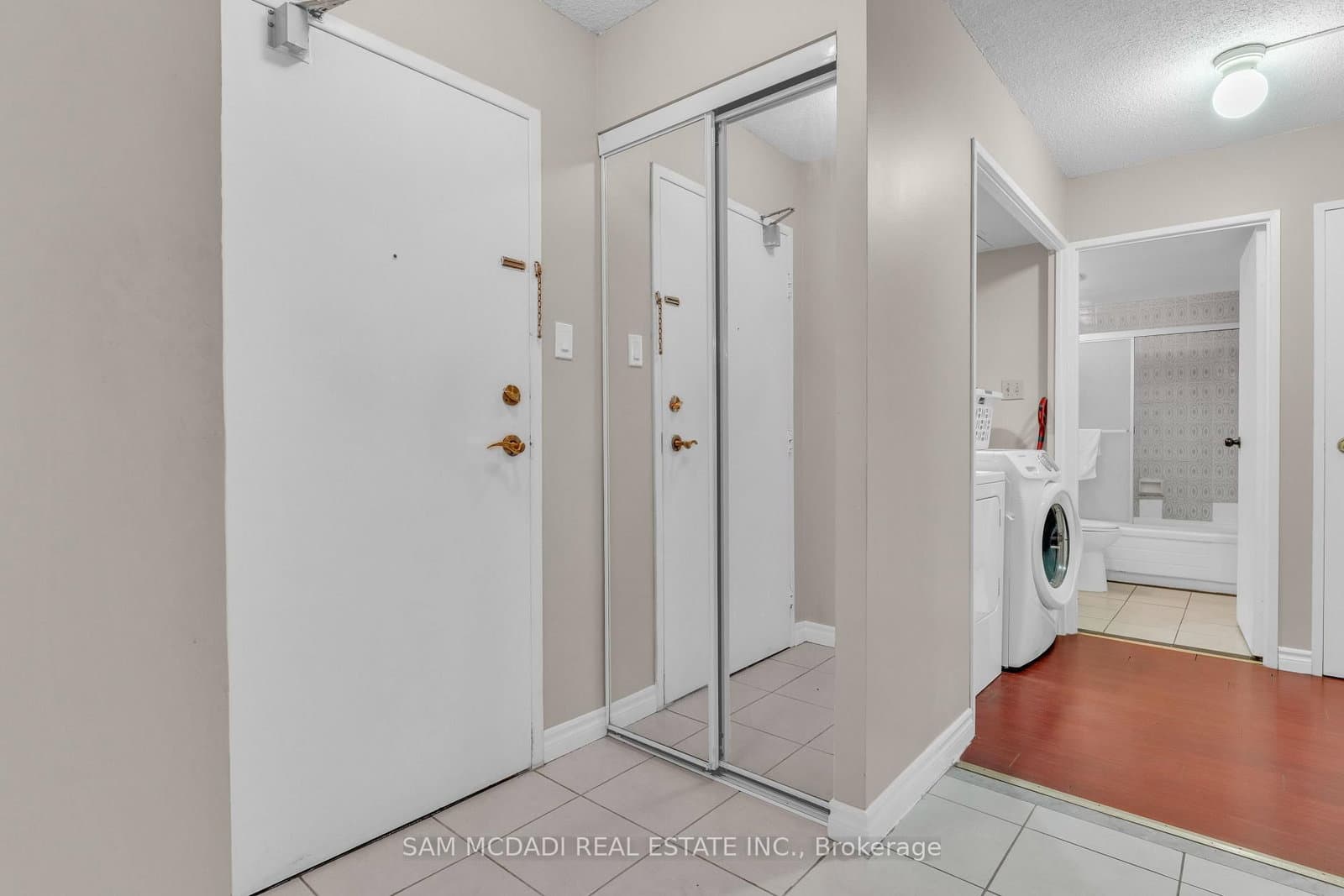 3590 Kaneff Crescent, Unit 605 - Image 2