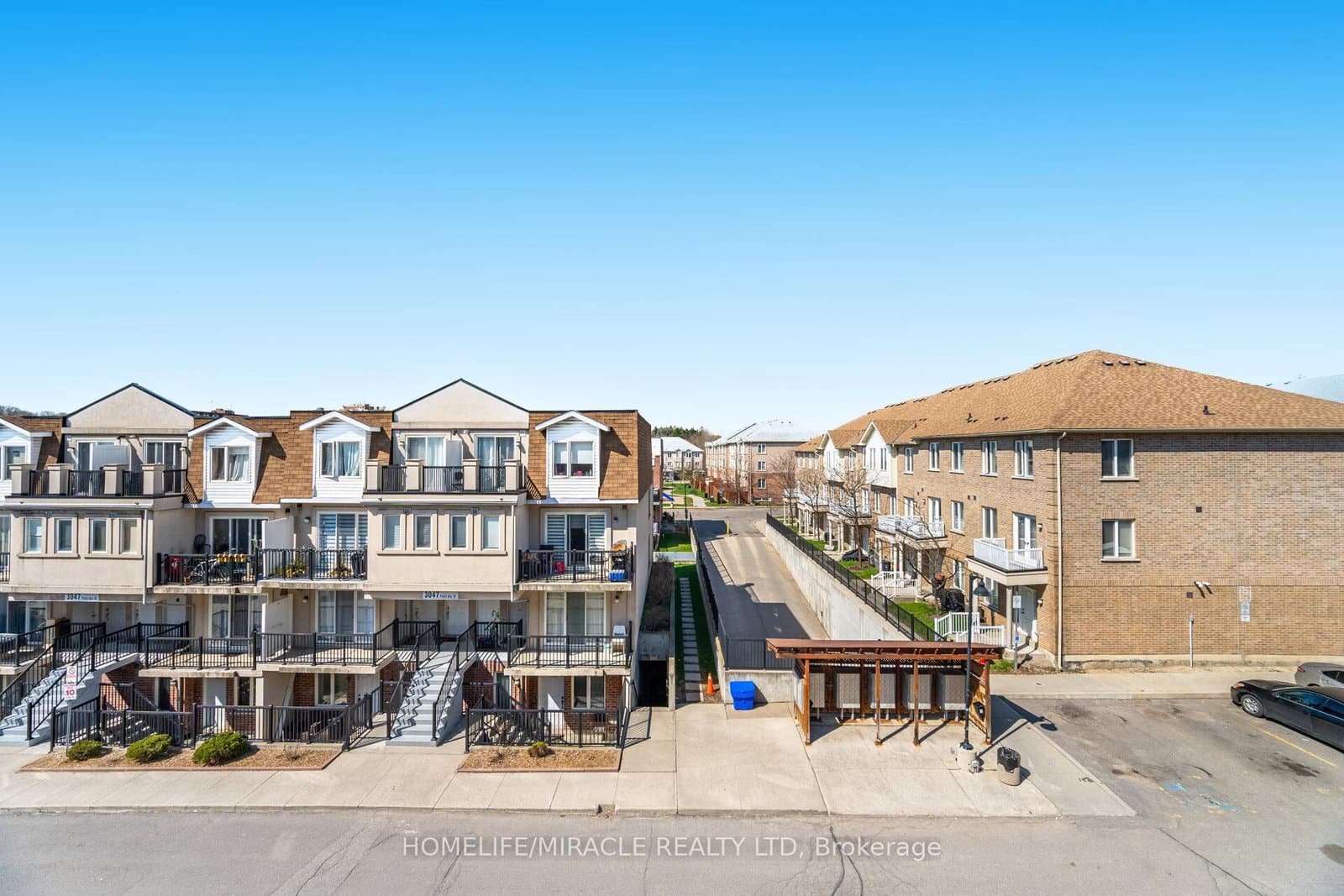 3049 Finch Avenue W, Unit 2002 - Image 2