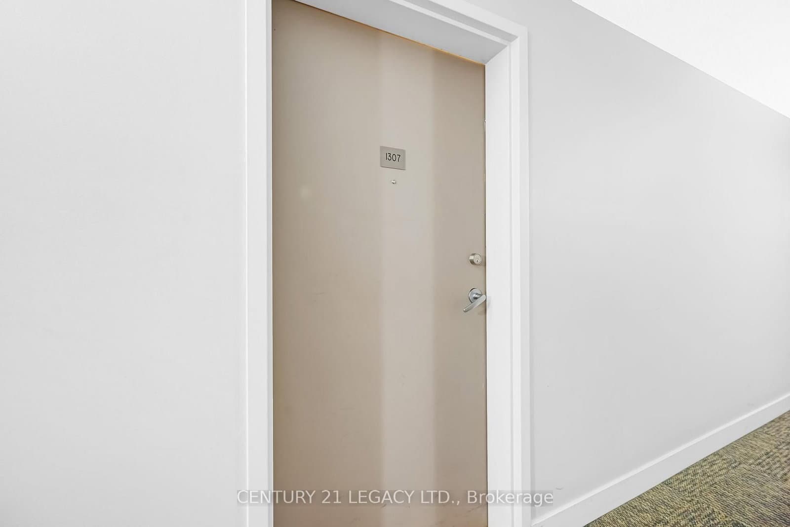 8 Dayspring Circle, Unit 1307 - Image 4