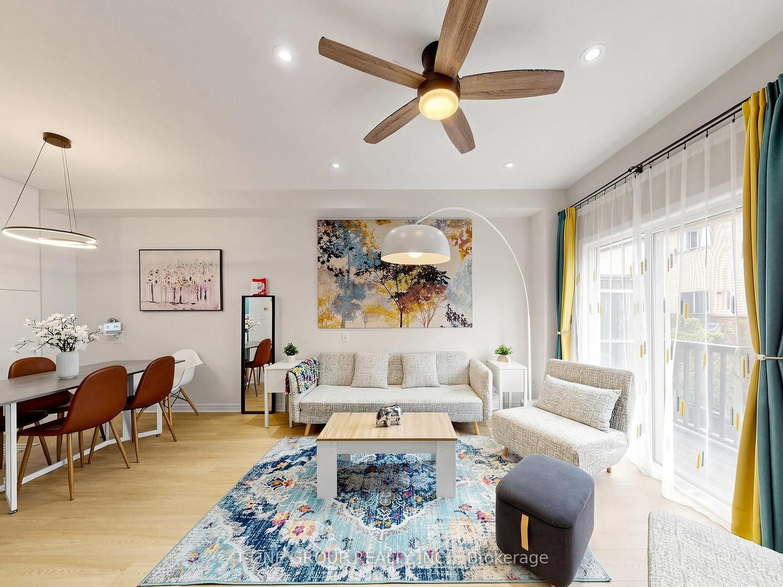685 Rowley Common - Image 2