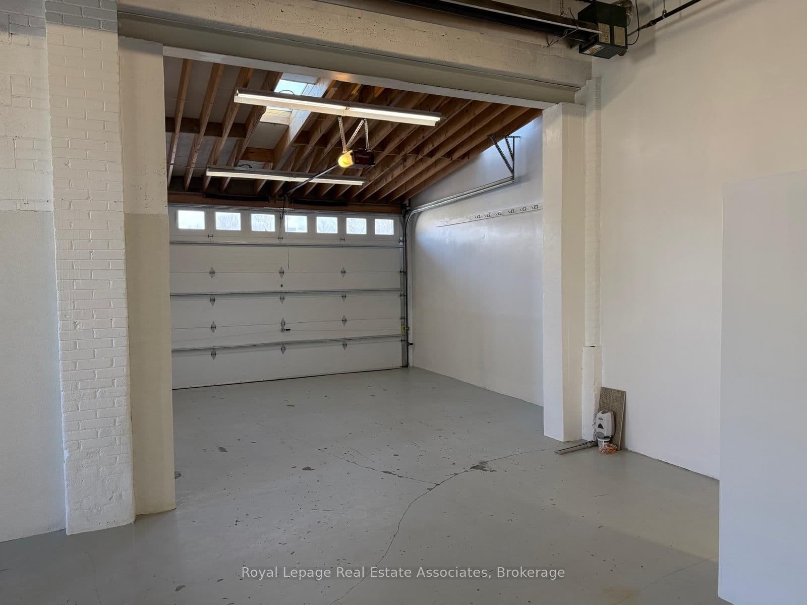 1299 St Mary's Avenue - Image 3