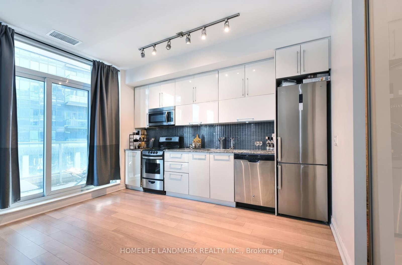 80 Marine Parade Drive, Unit 227 - Image 3