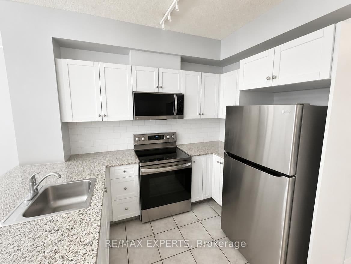 #209 - 1359 Rathburn Road