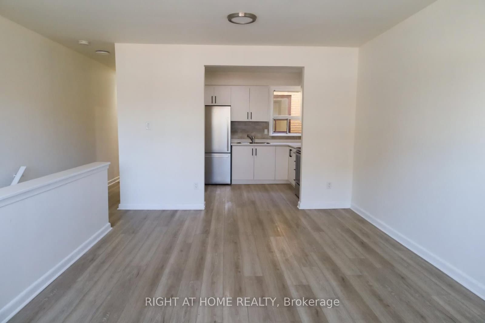 553 Rogers Road - Image 5