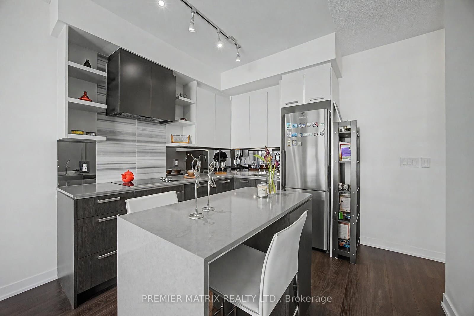1830 Bloor Street W, Unit 930 - Image 5