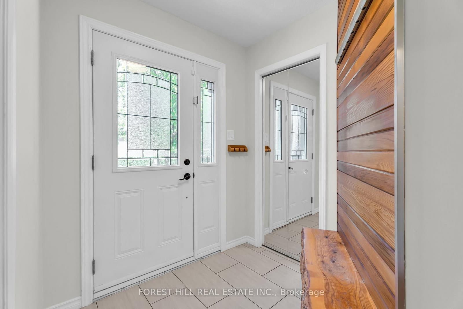 52 Mcmurchy Avenue S - Image 3