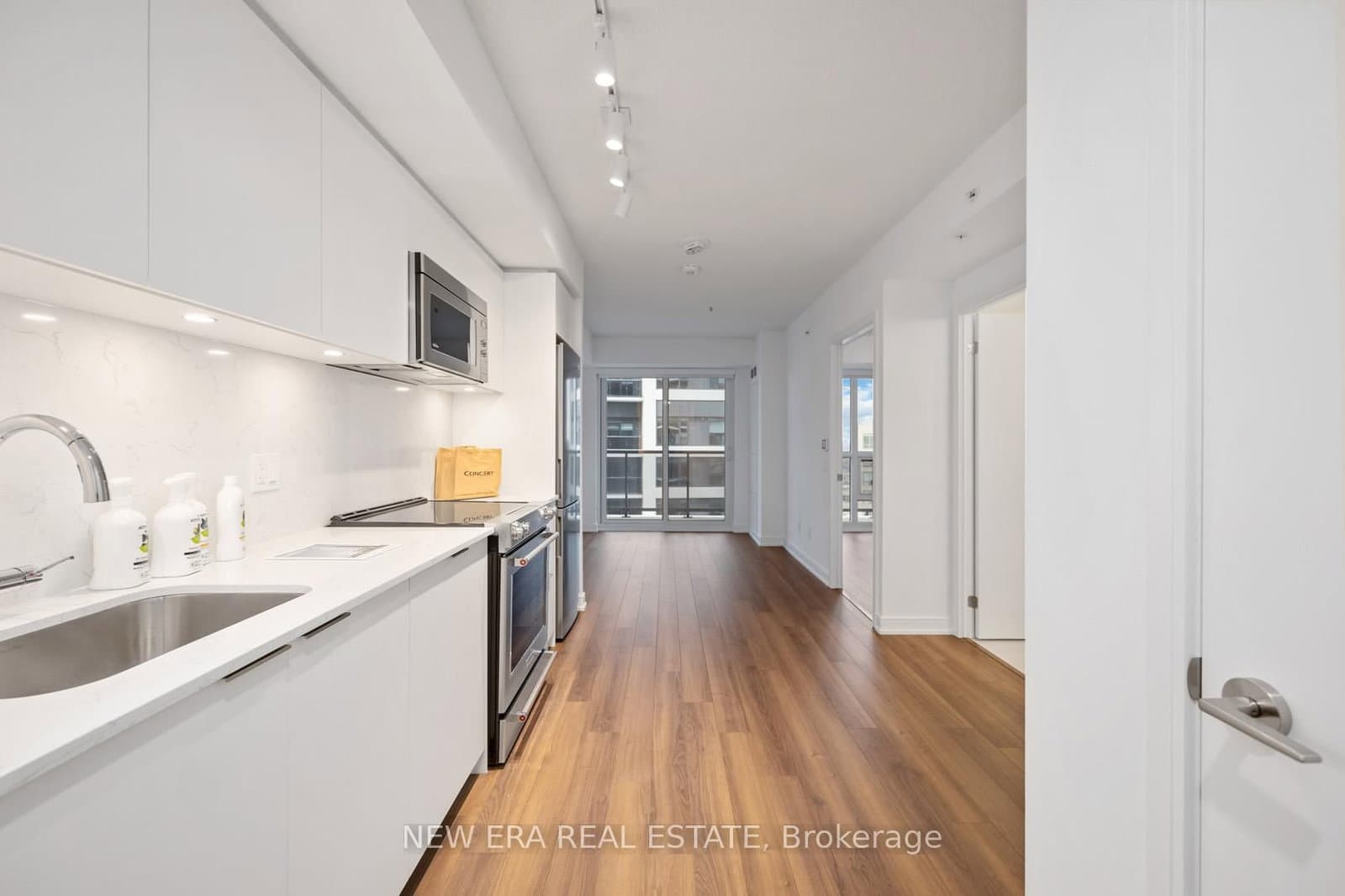 30 Samuel Wood Way, Unit 1907 - Image 2