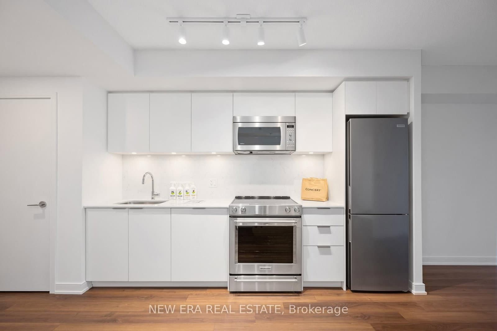 30 Samuel Wood Way, Unit 1907 - Image 5