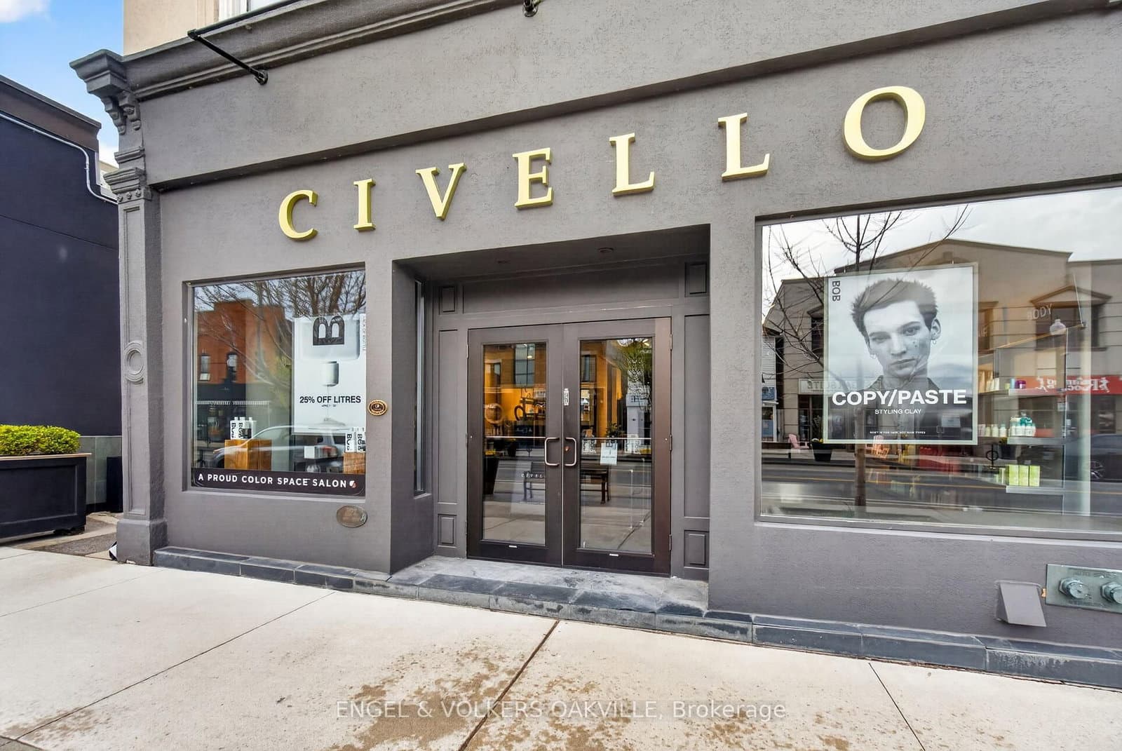 145 Lakeshore Road E - Image 3