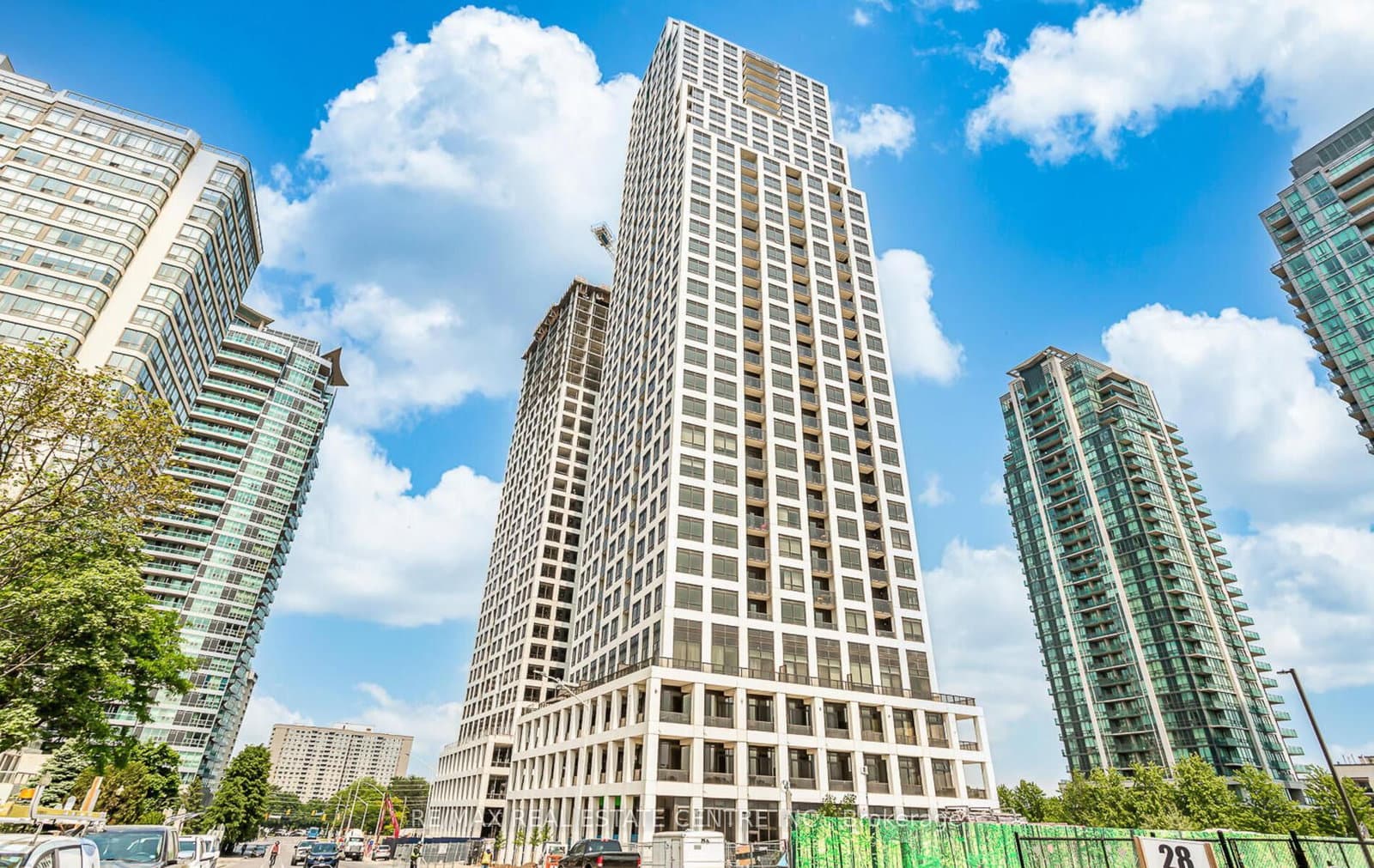 36 Elm Drive W, Unit 1610 - Image 1