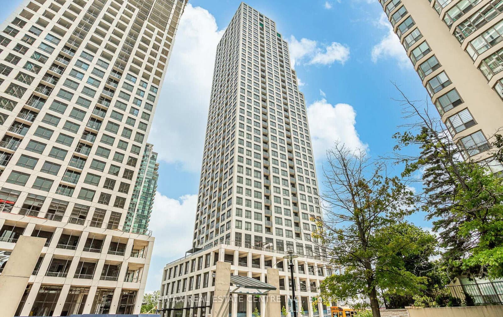 36 Elm Drive W, Unit 1610 - Image 2