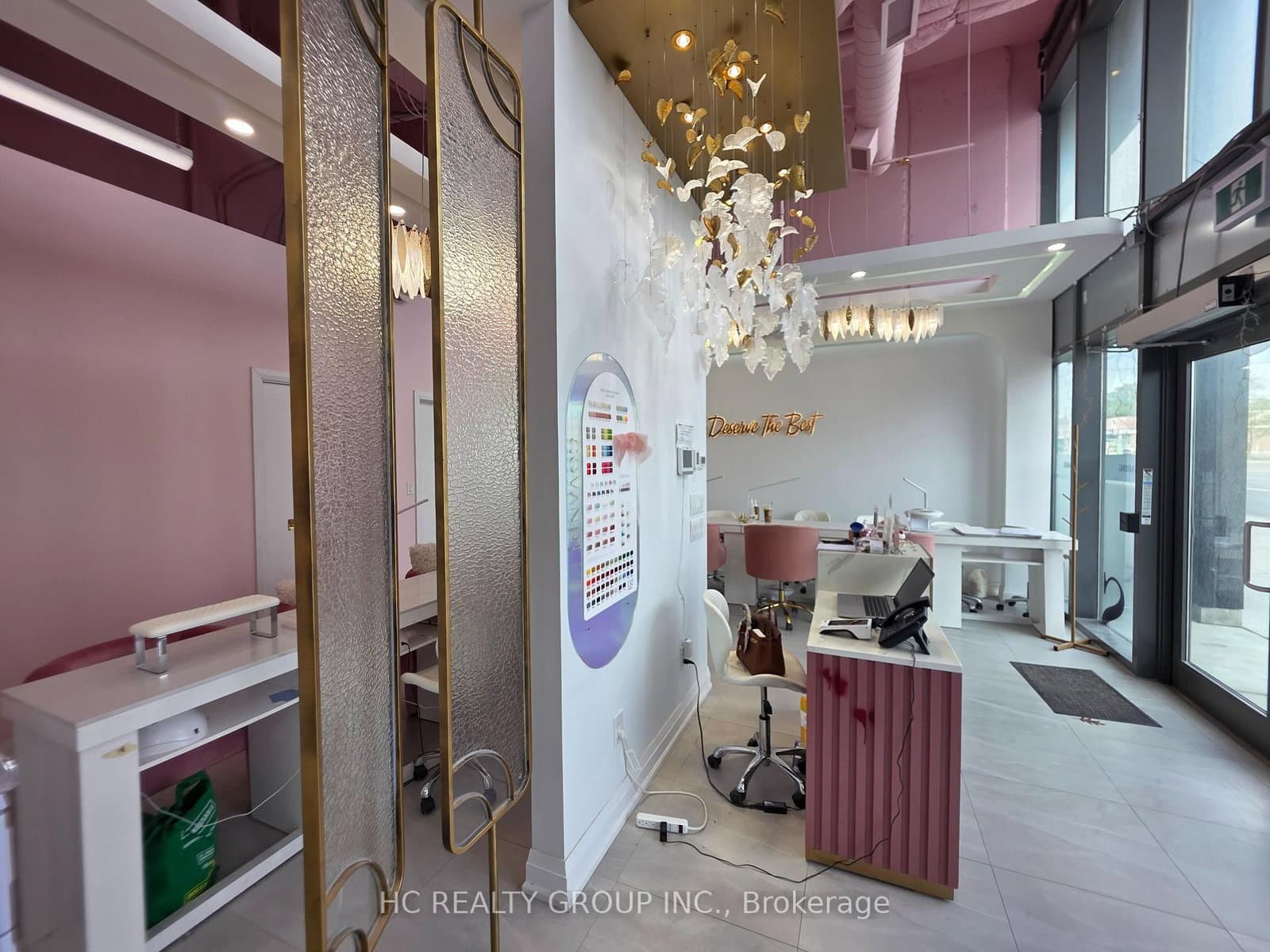 1195 The Queensway, Unit 7 - Image 2