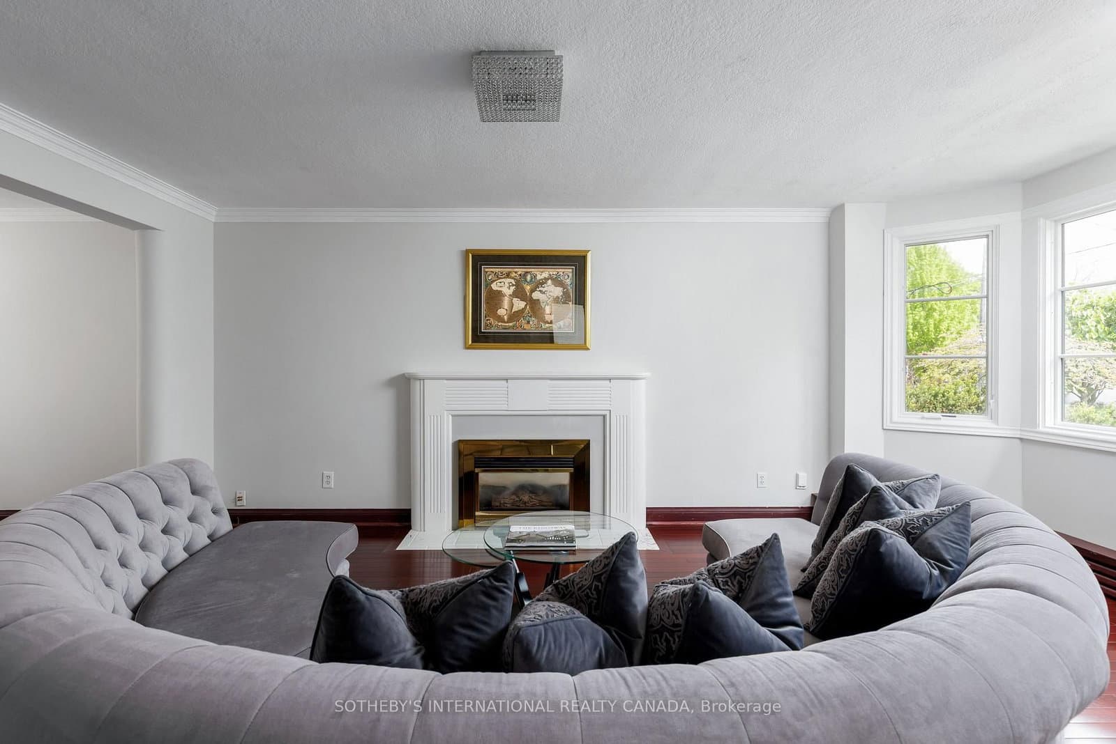 90 Kingsway Crescent - Image 4
