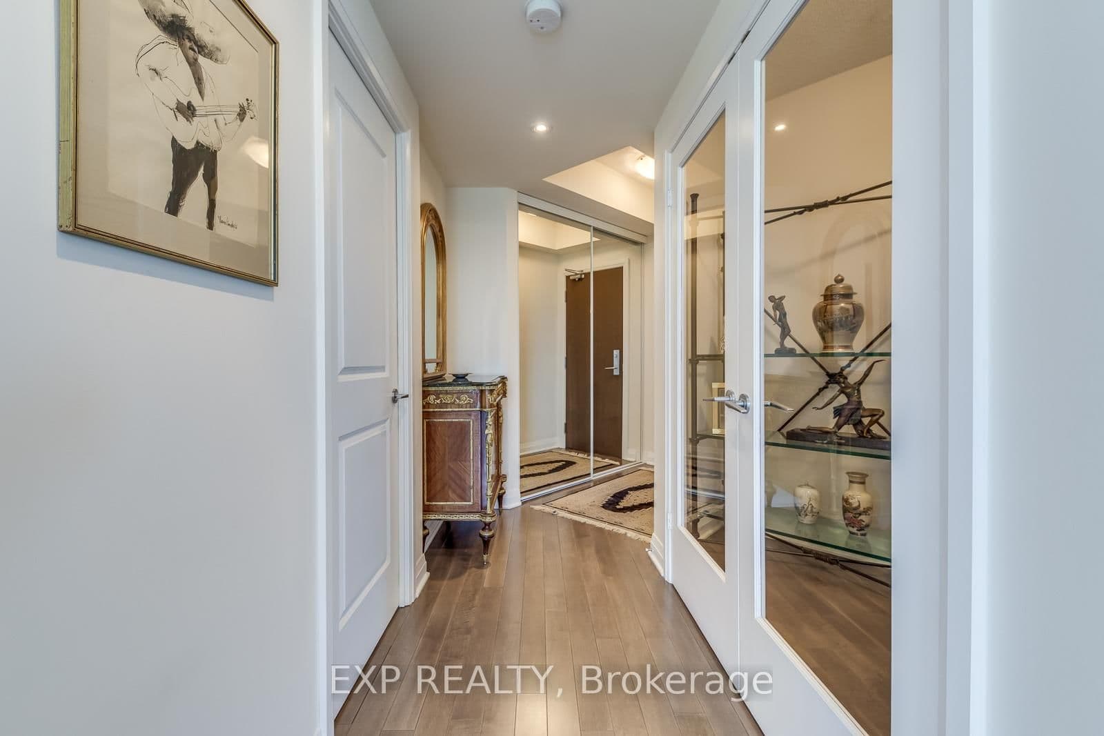 1055 Southdown Road, Unit 905 - Image 3
