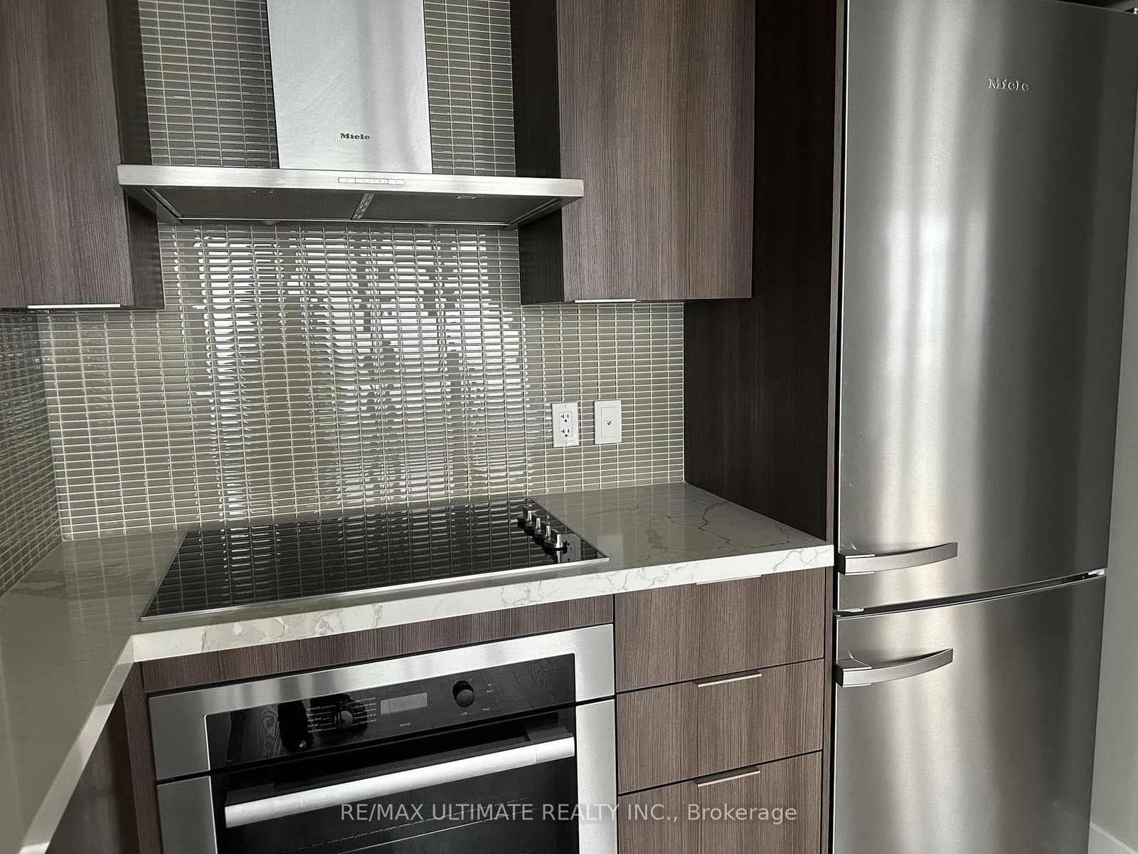 30 NE Shore Breeze Drive, Unit 6206 - Image 3