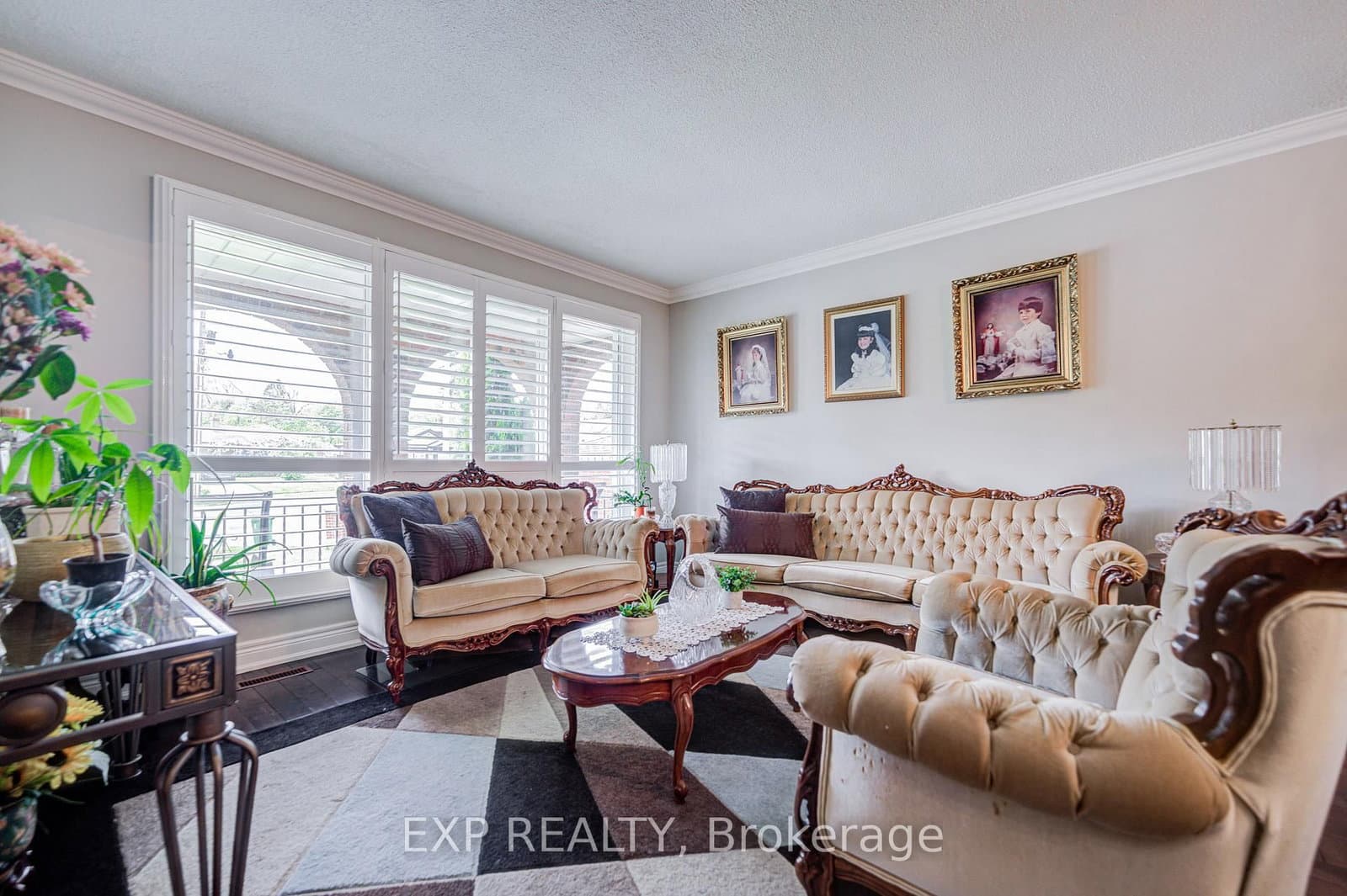593A Scarlett Road N - Image 5