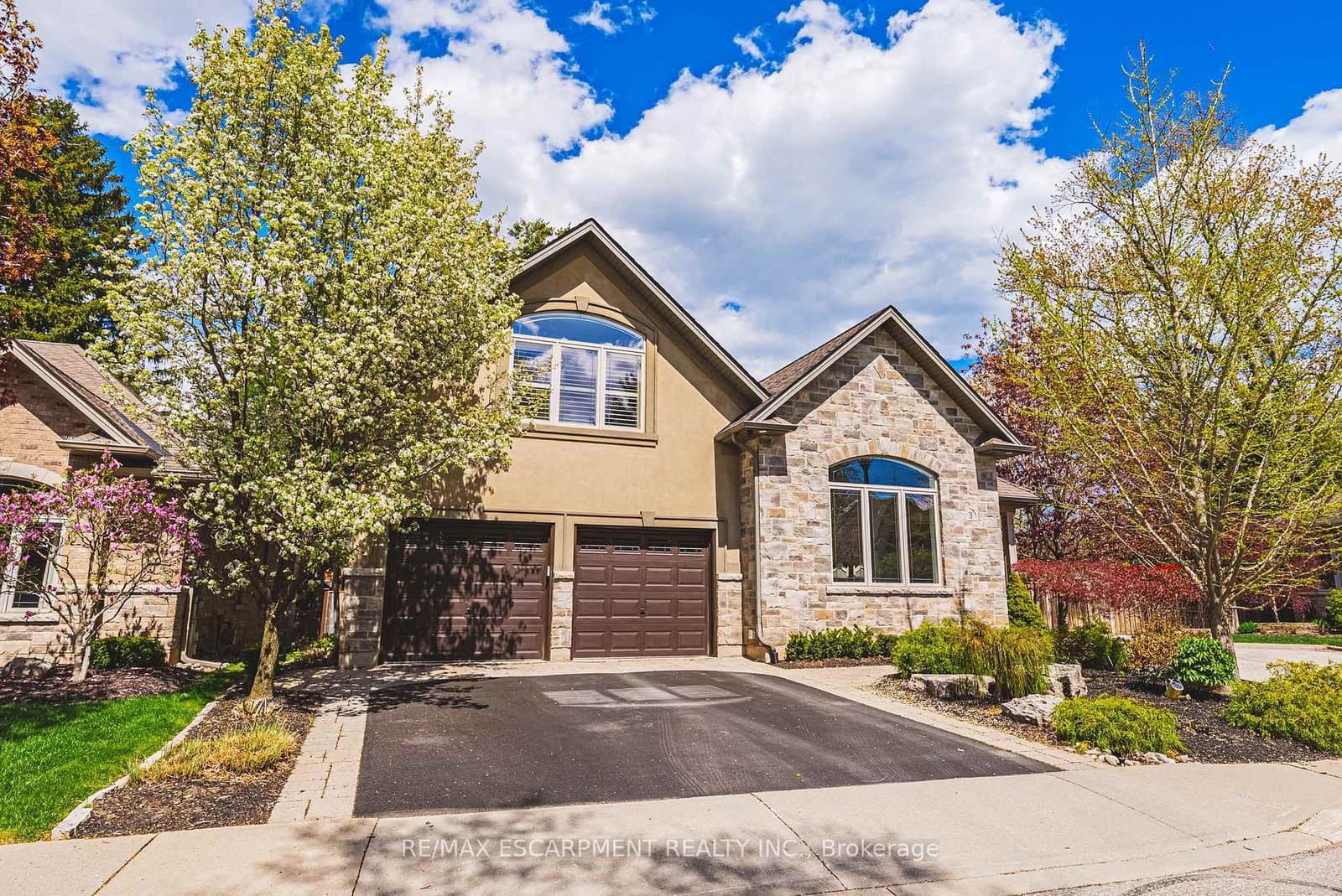 976 Shadeland Avenue, Unit 3 - Image 1