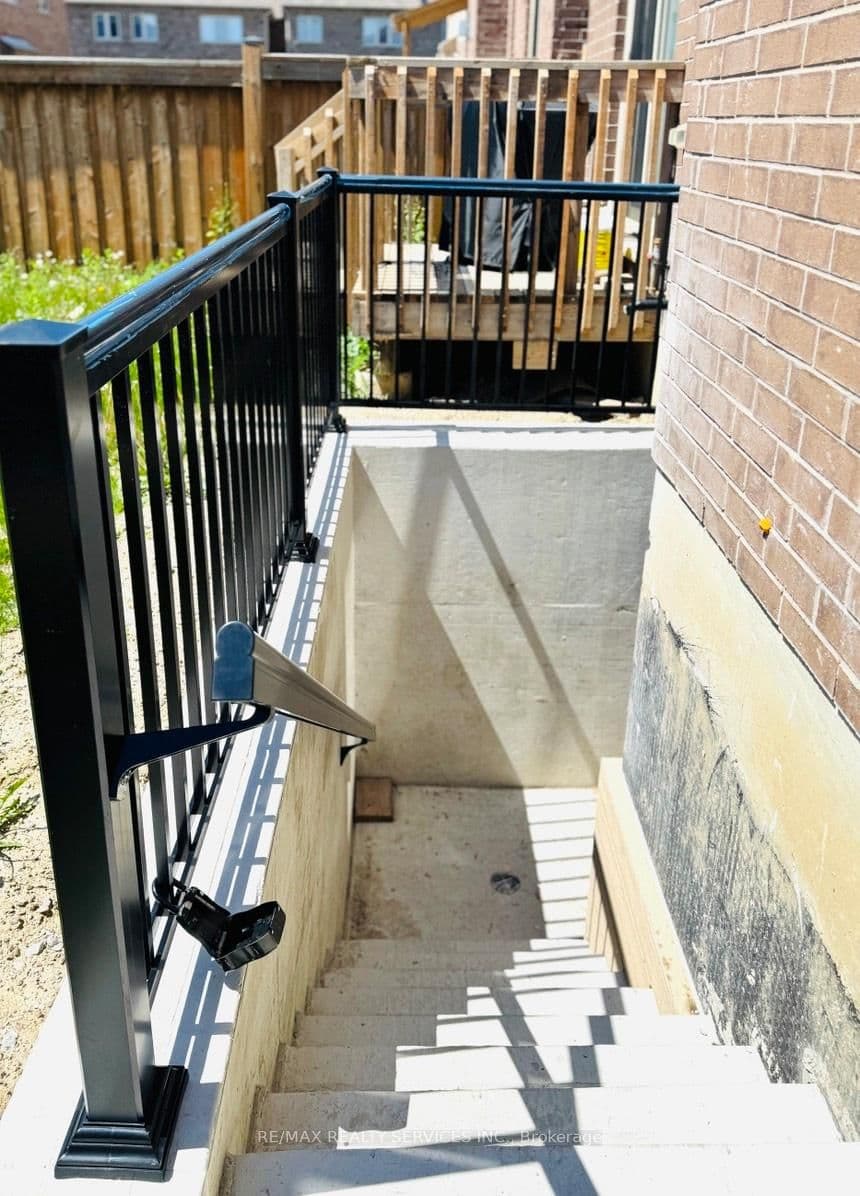 9 Enclave Trail, Unit Basement - Image 4