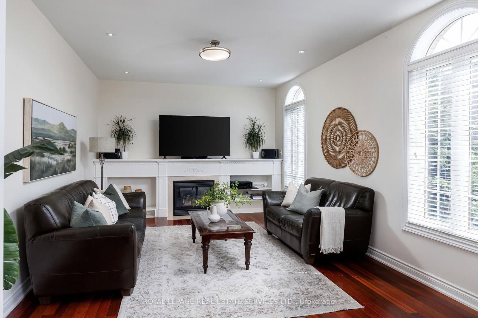 147 Innville Crescent - Image 2