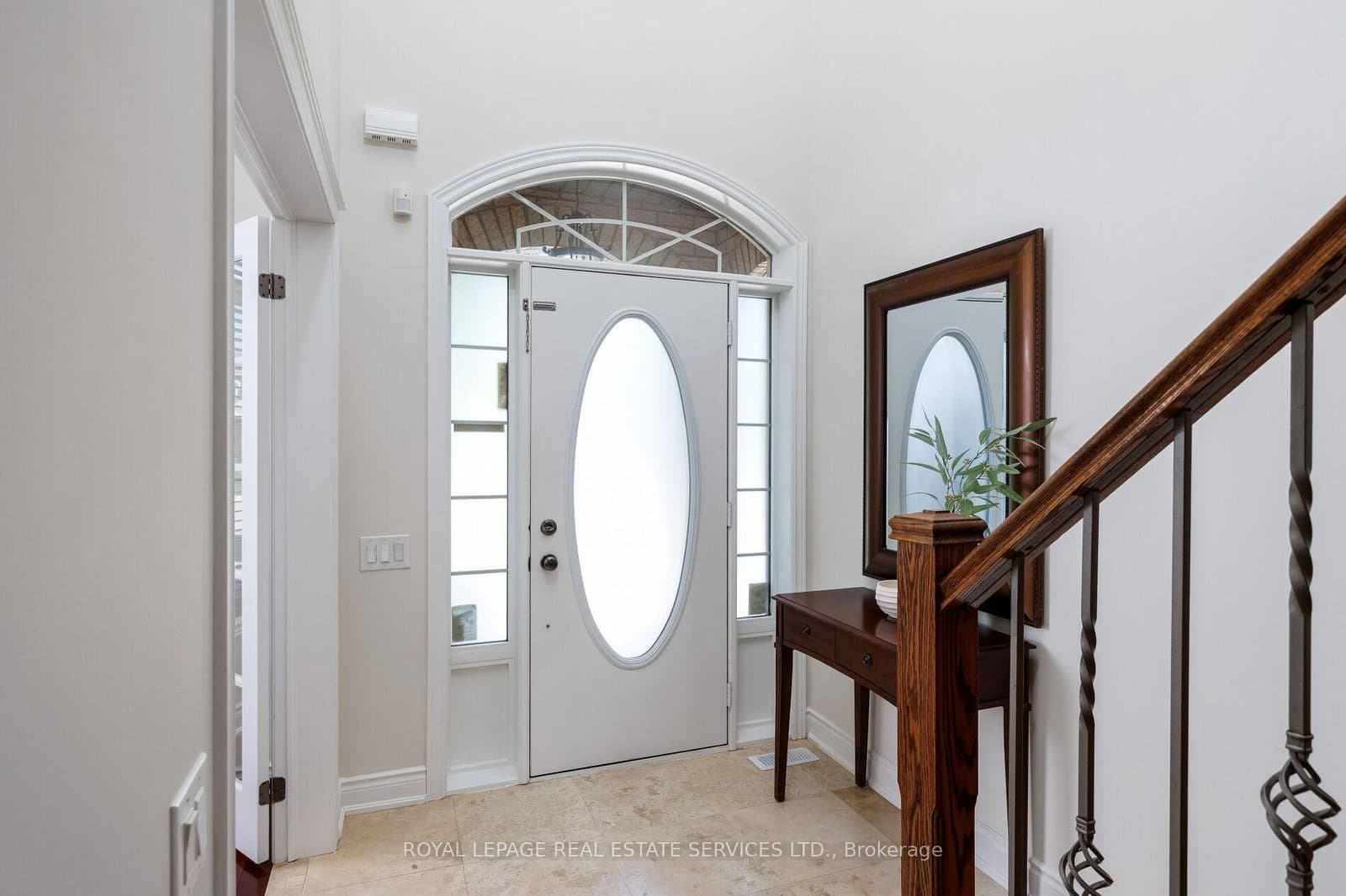 147 Innville Crescent - Image 4