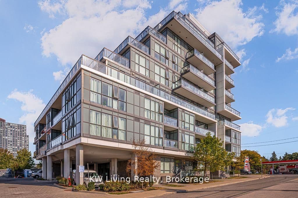 #507 - 16 McAdam Avenue