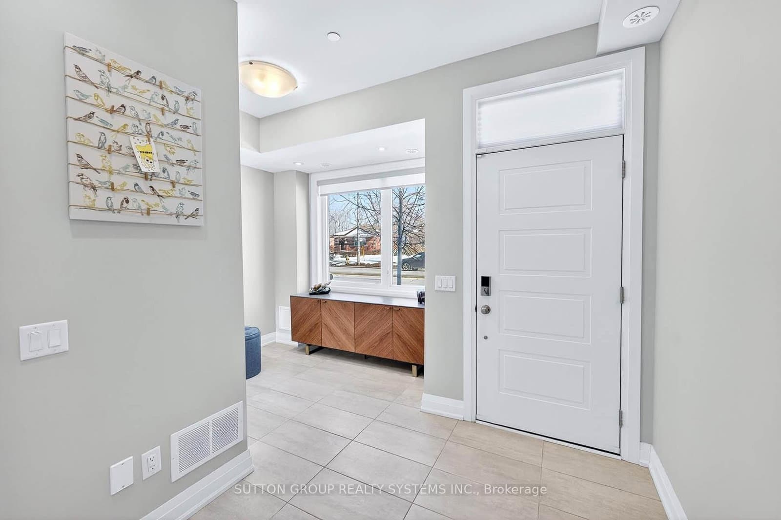 1126A Islington Avenue - Image 3