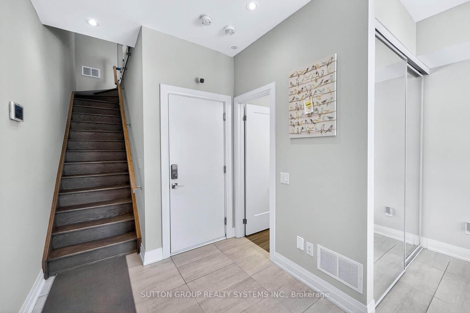 1126A Islington Avenue - Image 5