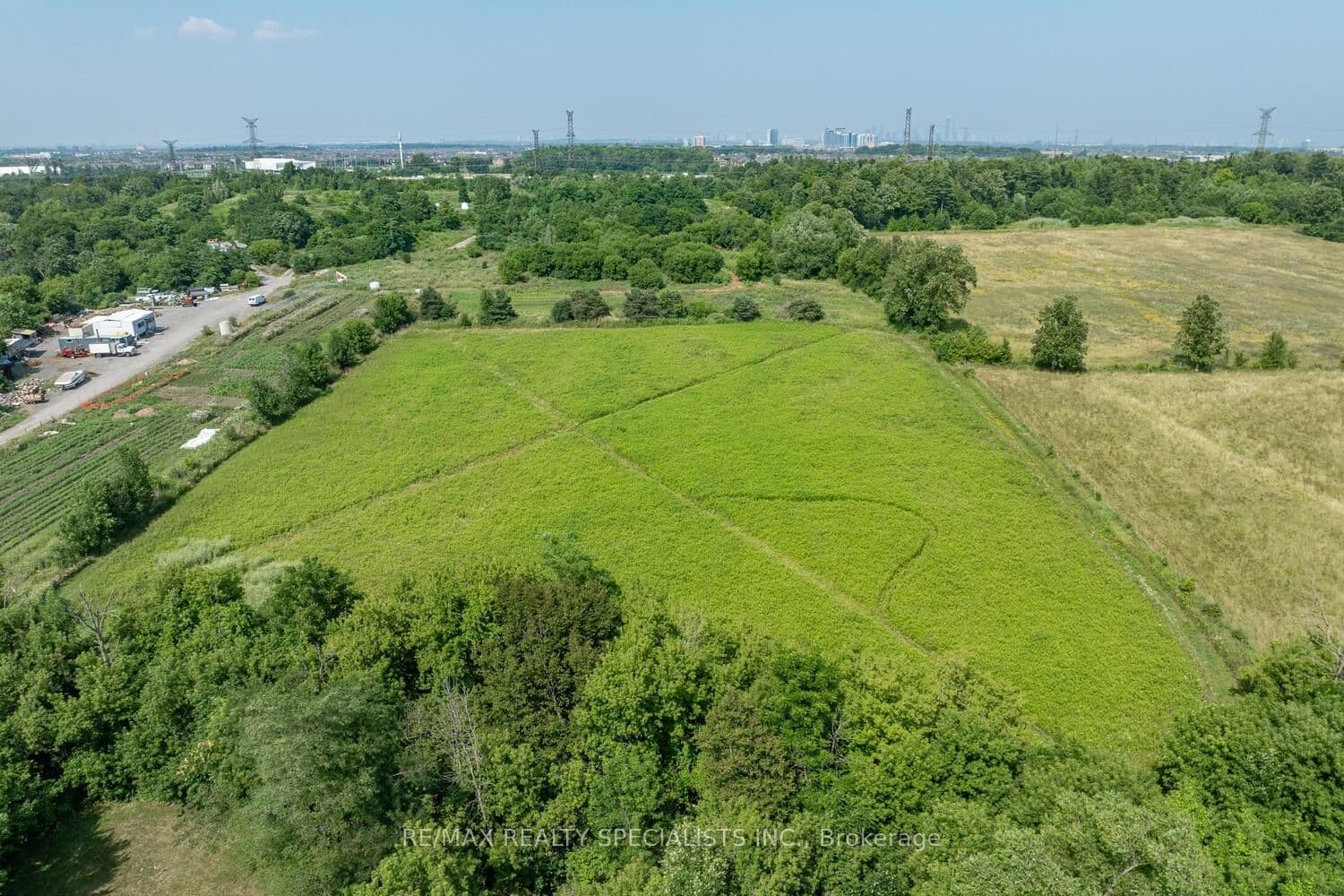 5189 Eighth Line - Image 2