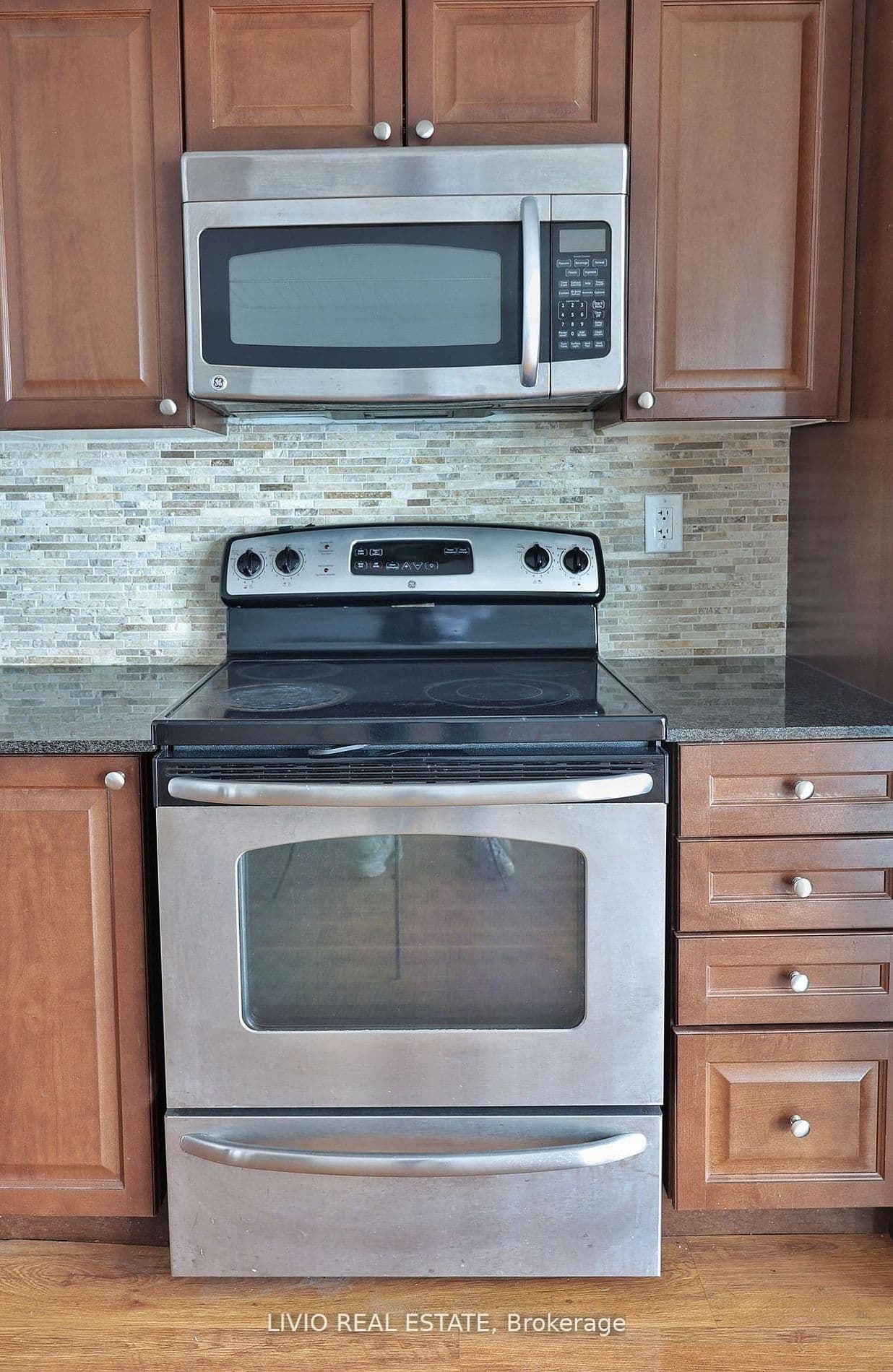 155 Legion Road N, Unit 2101 - Image 4