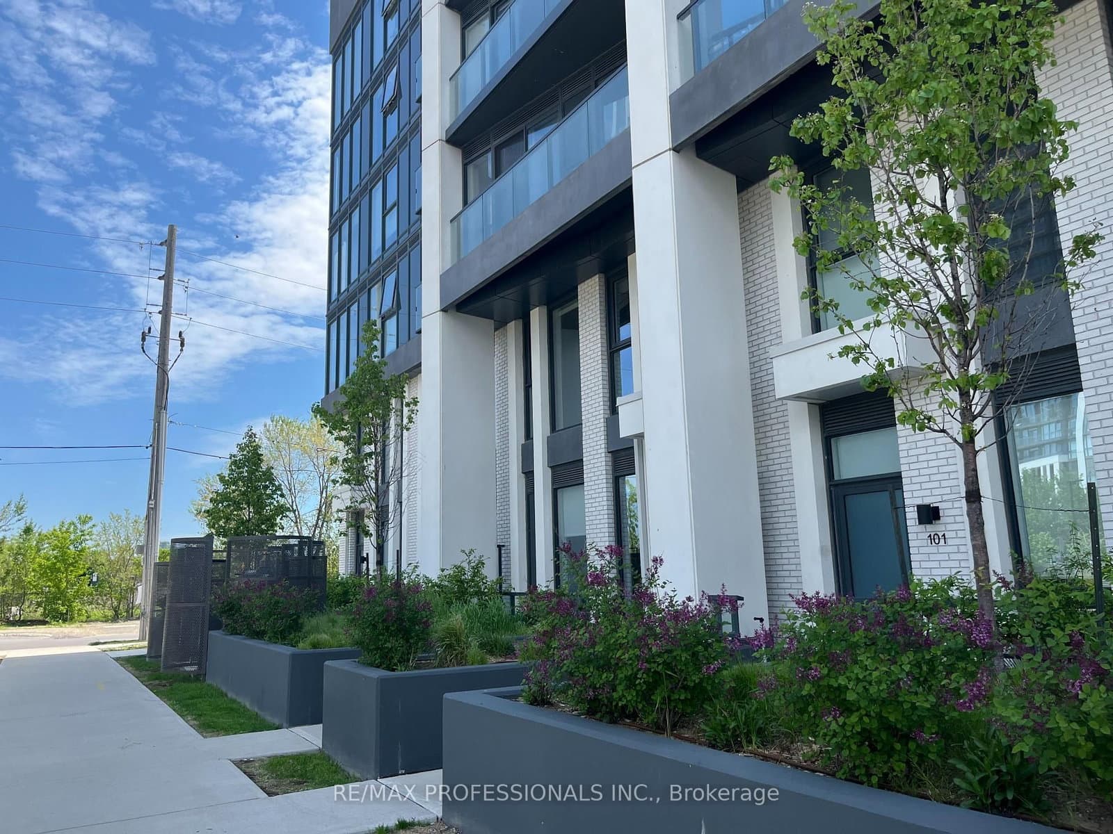 36 Zorra Street, Unit 3009 - Image 2