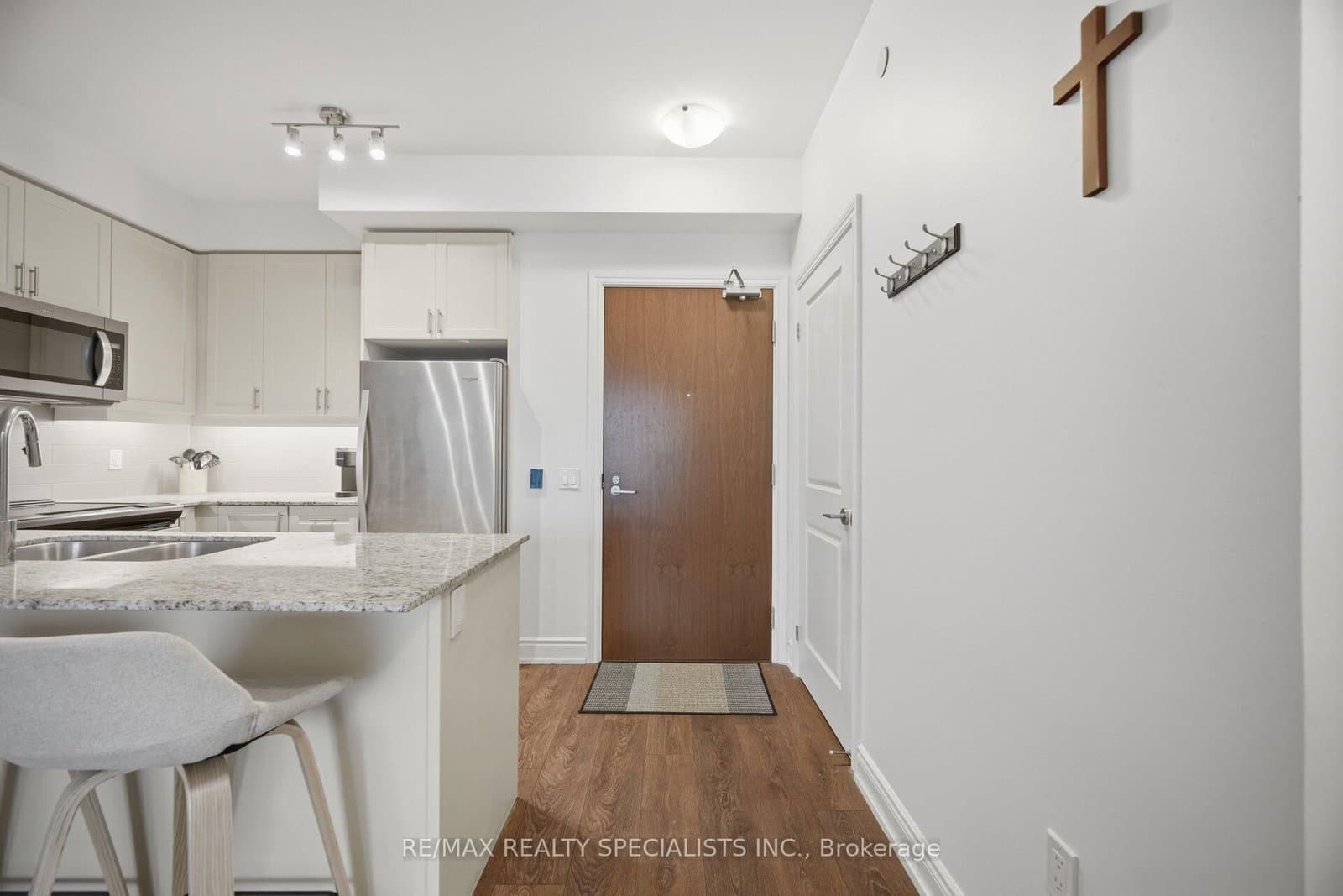 1050 E Main Street E, Unit 405 - Image 6
