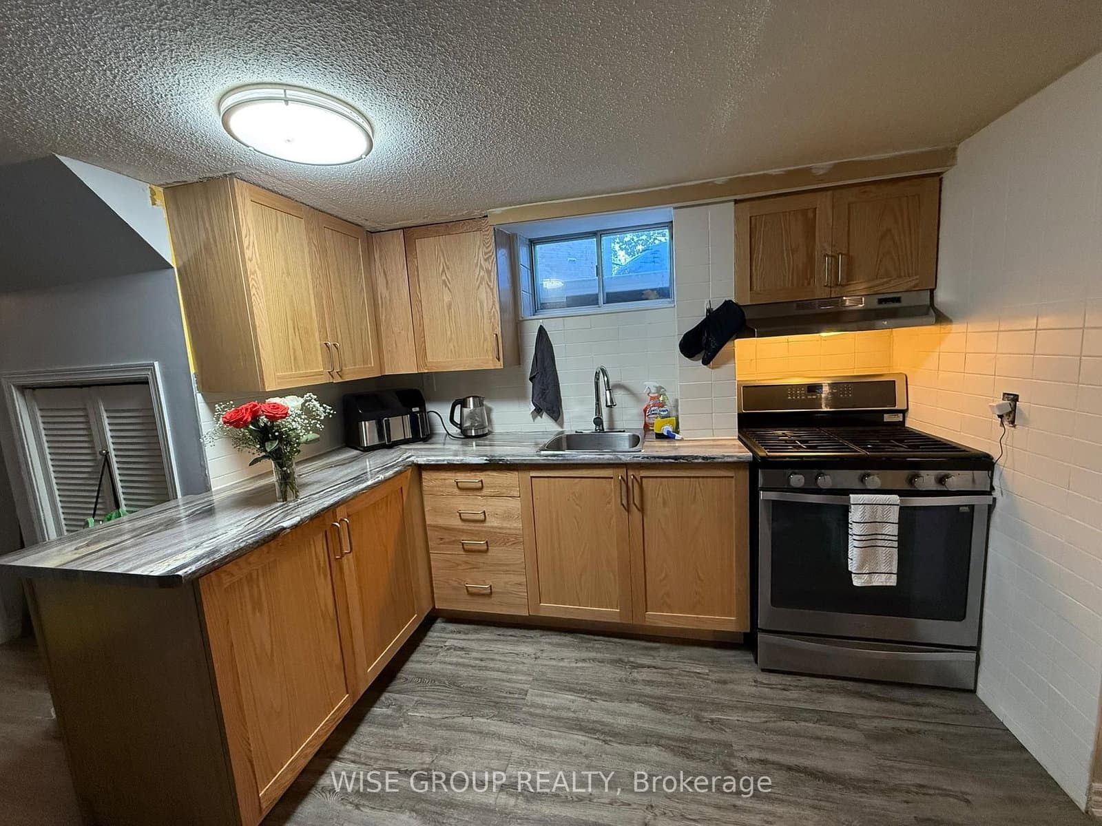 18 Sonnet Court, Unit Bsmt - Image 3