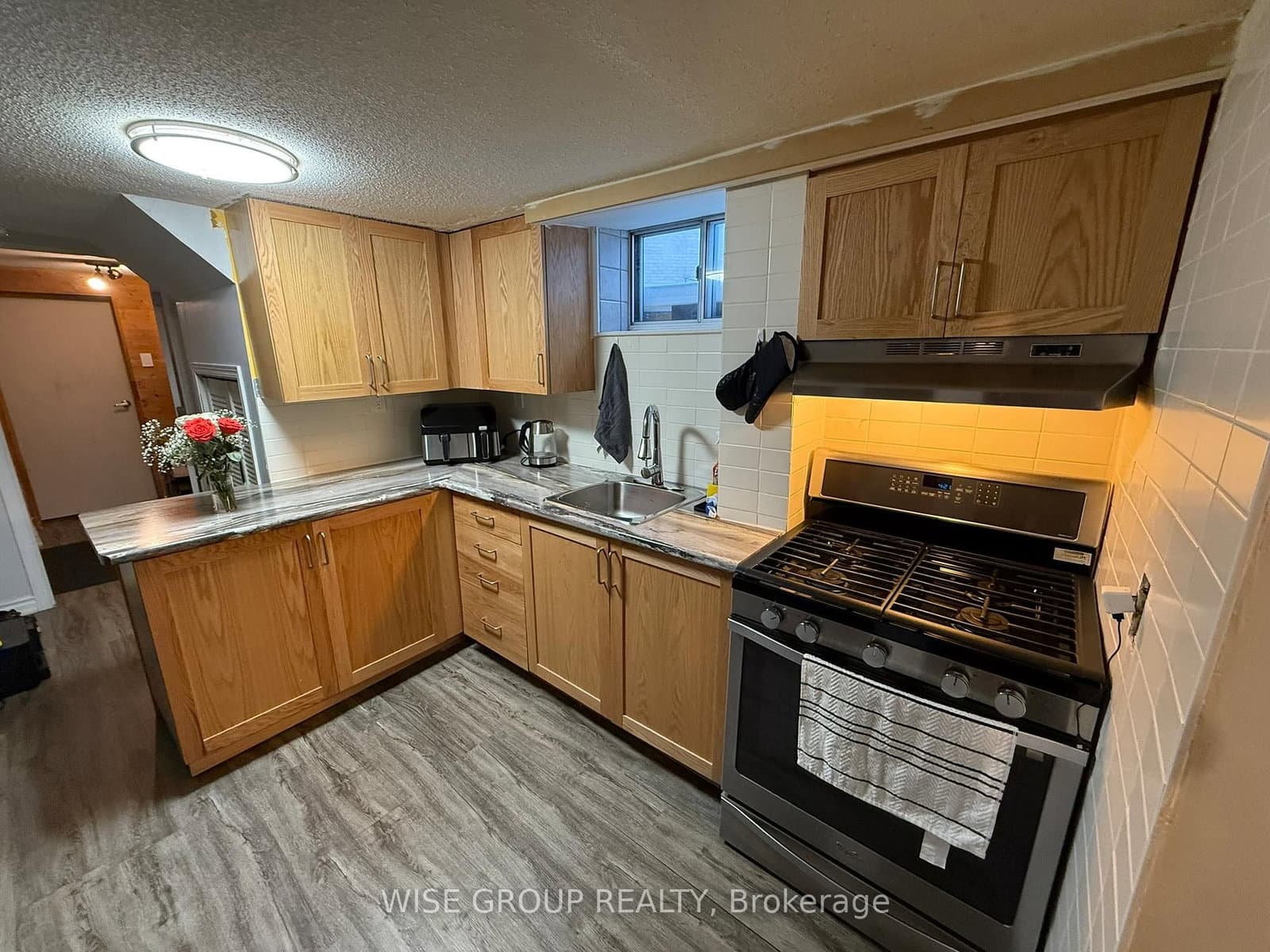 18 Sonnet Court, Unit Bsmt - Image 5