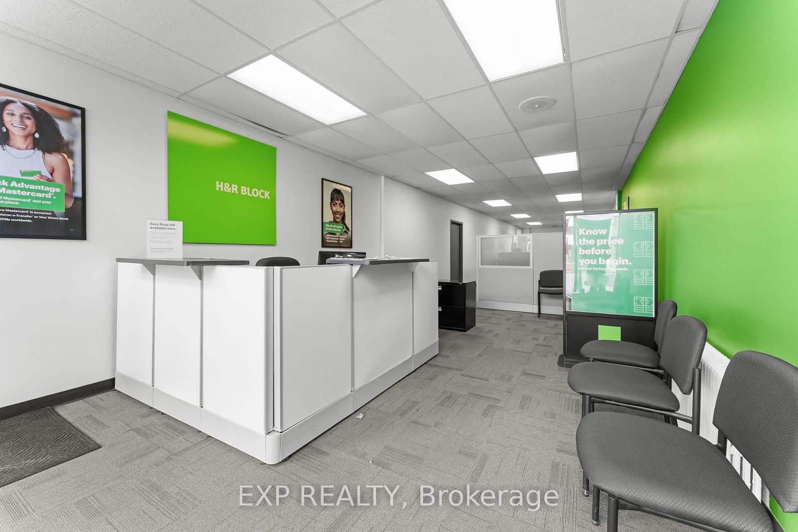 258 Lakeshore Road E - Image 3