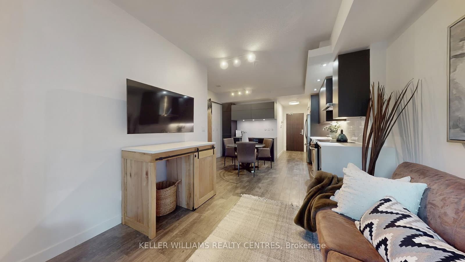 165 Legion Road N, Unit 434 - Image 4