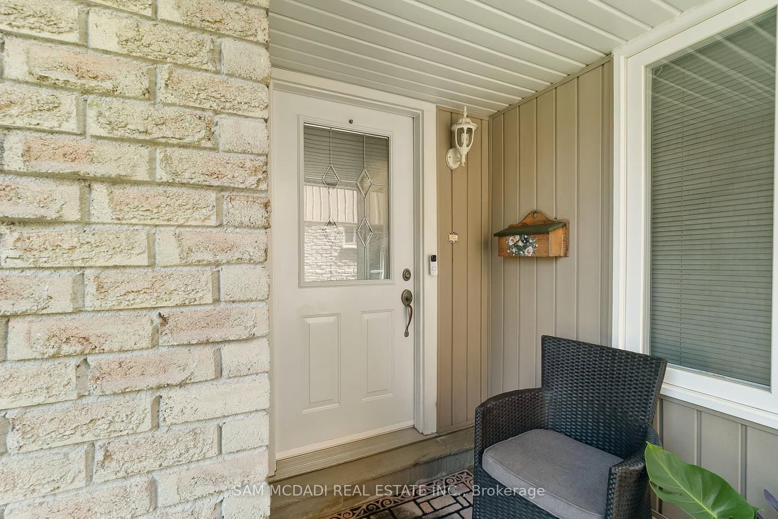 4260 SHELBY Crescent - Image 6