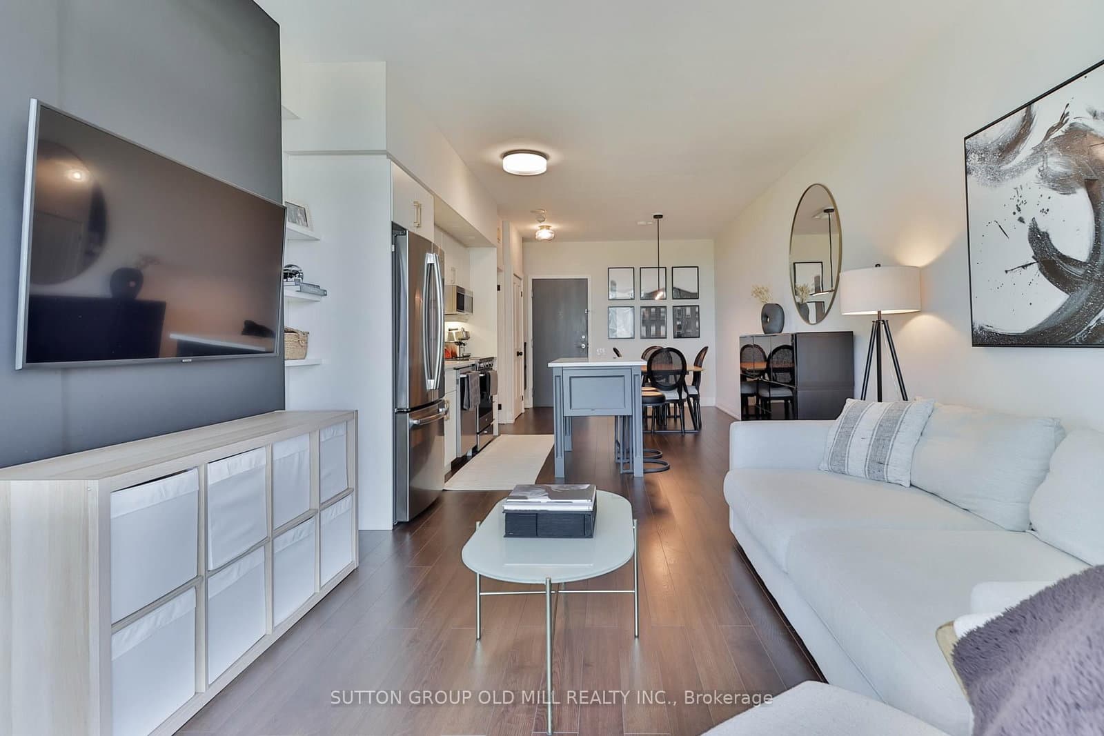 103 The Queensway, Unit 602 - Image 4