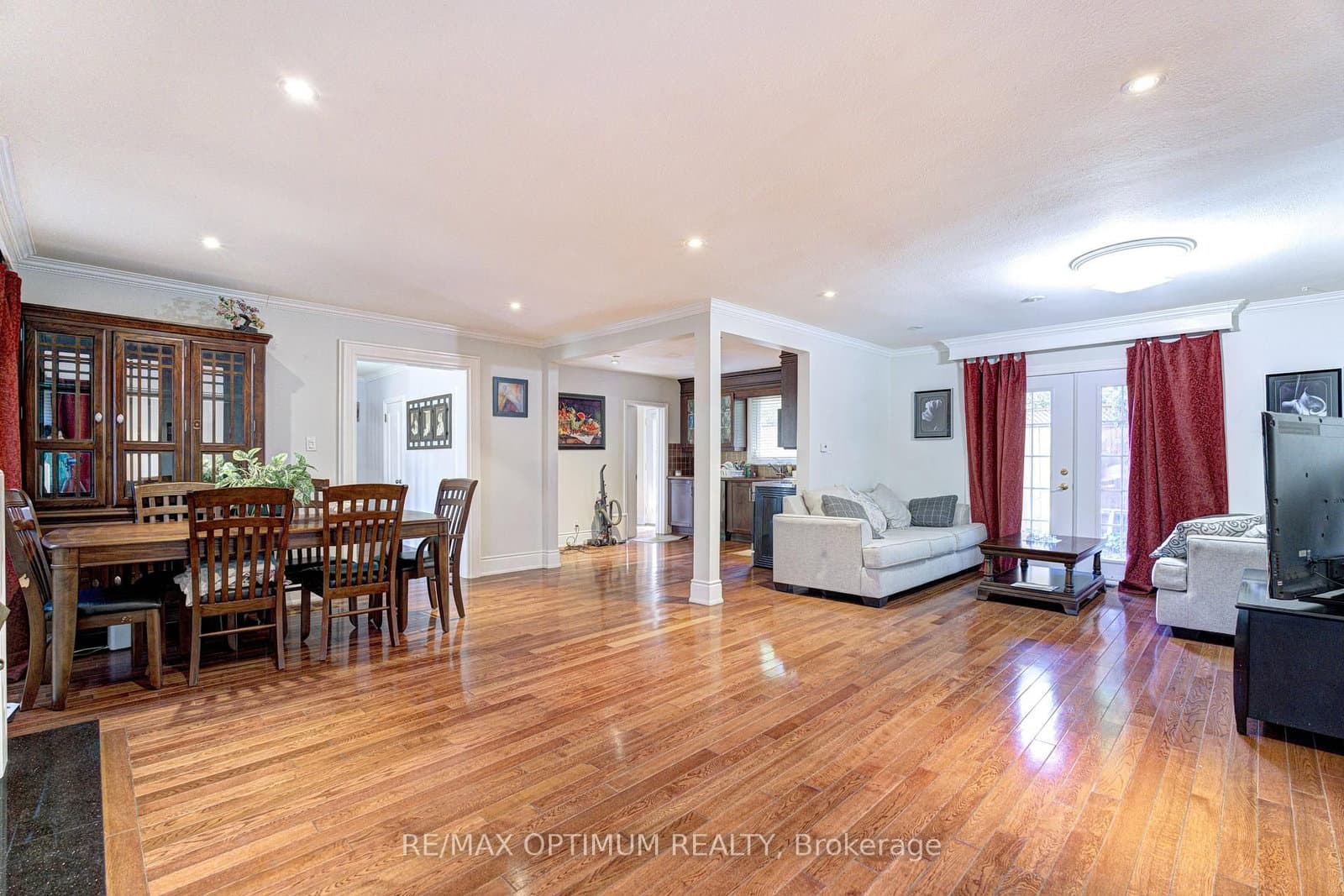 18 Armstrong Street - Image 4