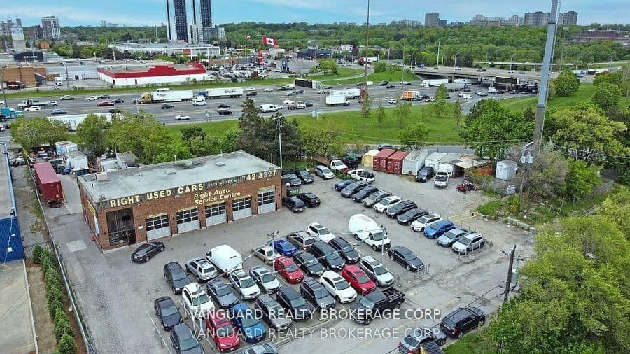 2025 Wilson Avenue - Image 3