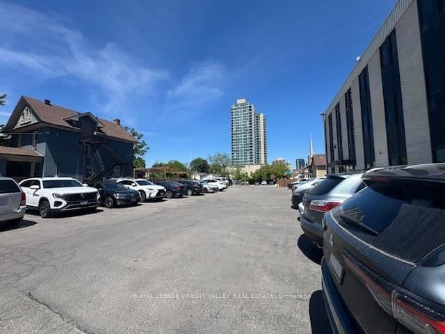 118 Queen Street W, Unit 201 - Image 5