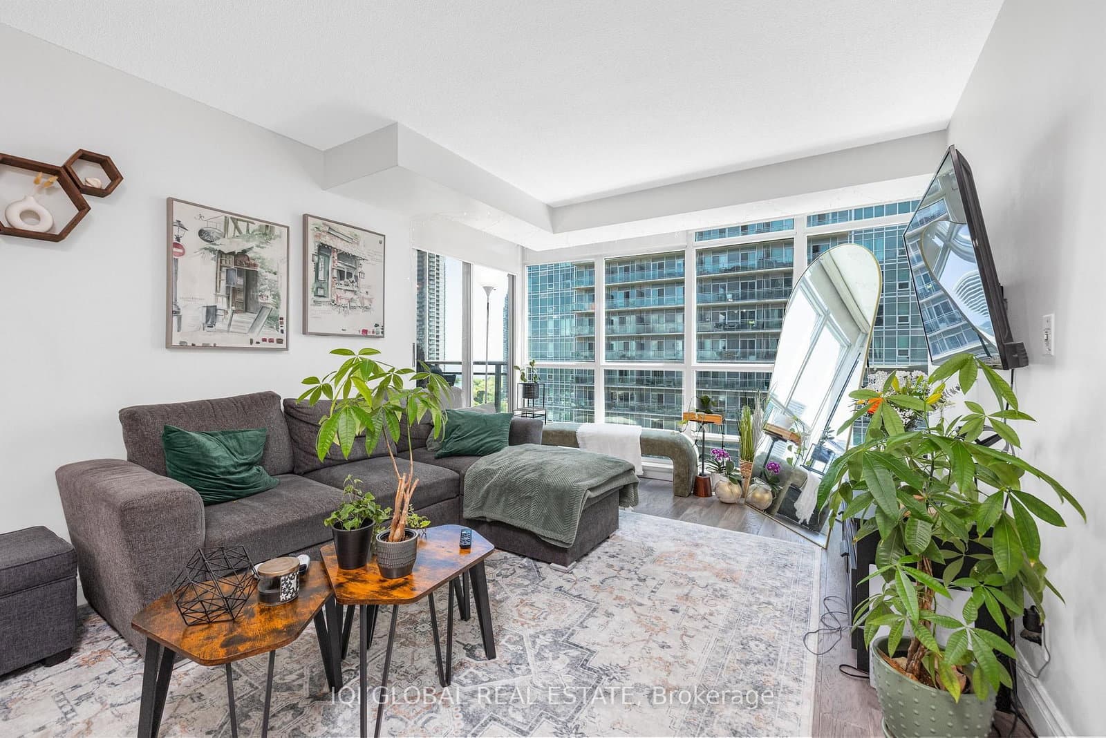 185 Legion Road, Unit 1808 - Image 1