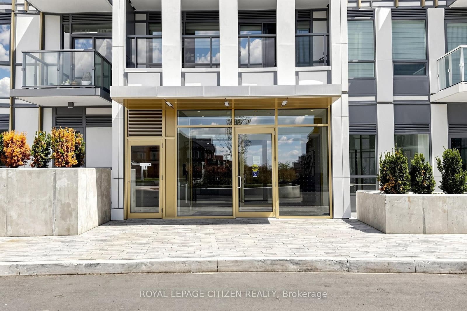 1005 Dundas Street E, Unit 719 - Image 2