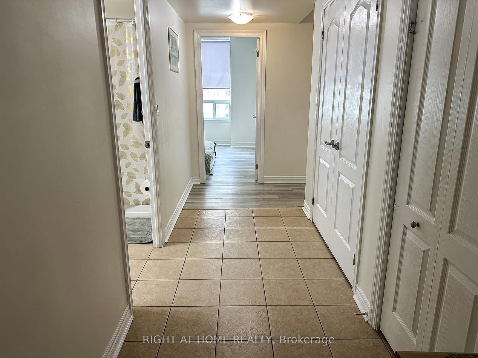 2088 Lawrence Avenue W, Unit 702 - Image 5