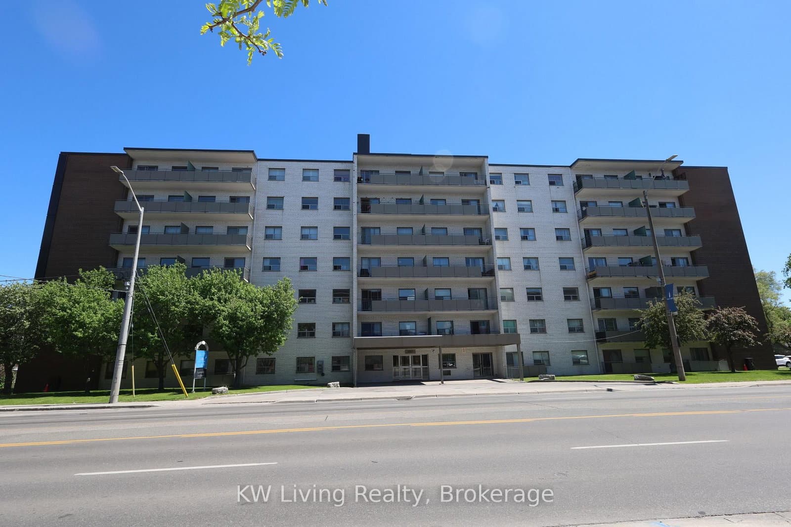 480 Lakeshore Road E, Unit 506 - Image 1