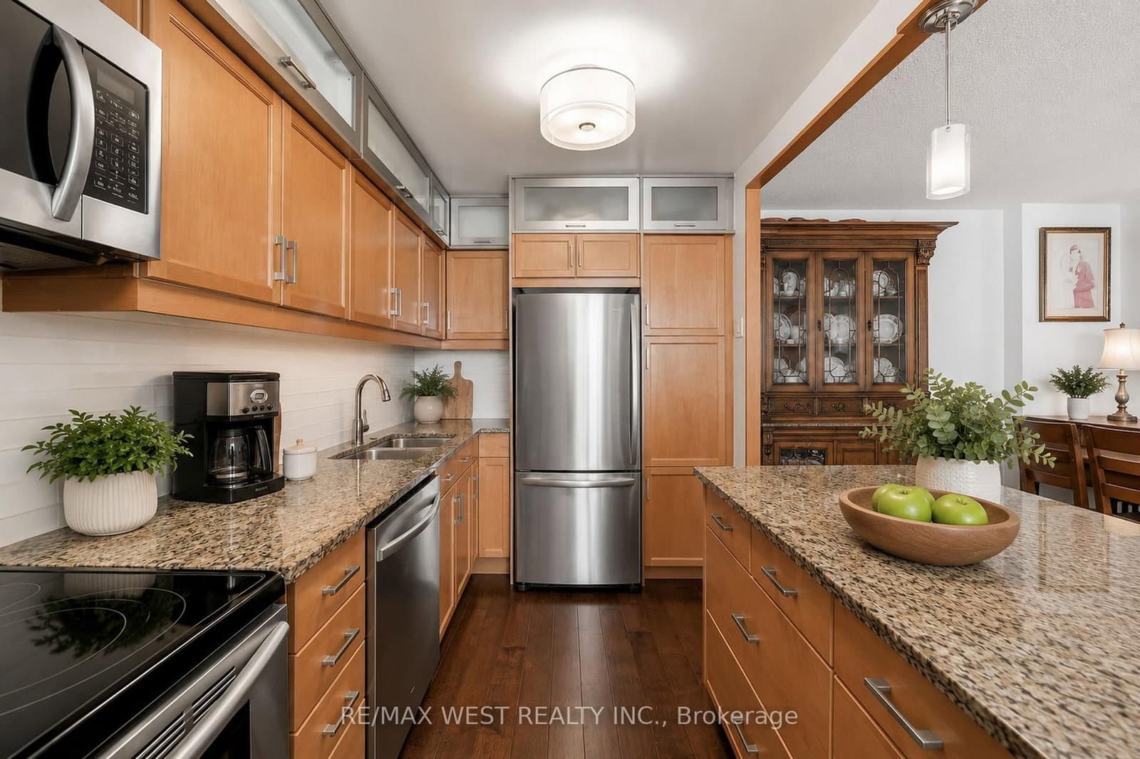 100 Quebec Avenue, Unit 1509 - Image 5