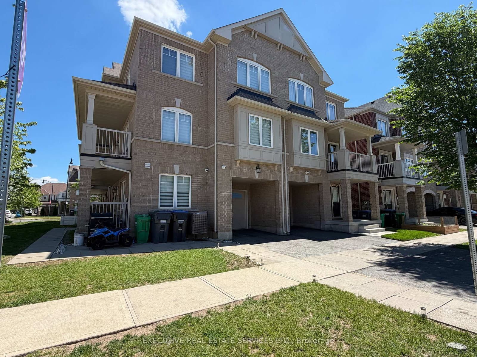 13 Golden Springs Drive - Image 2