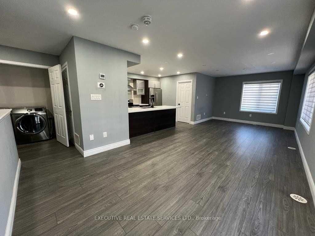 13 Golden Springs Drive - Image 6
