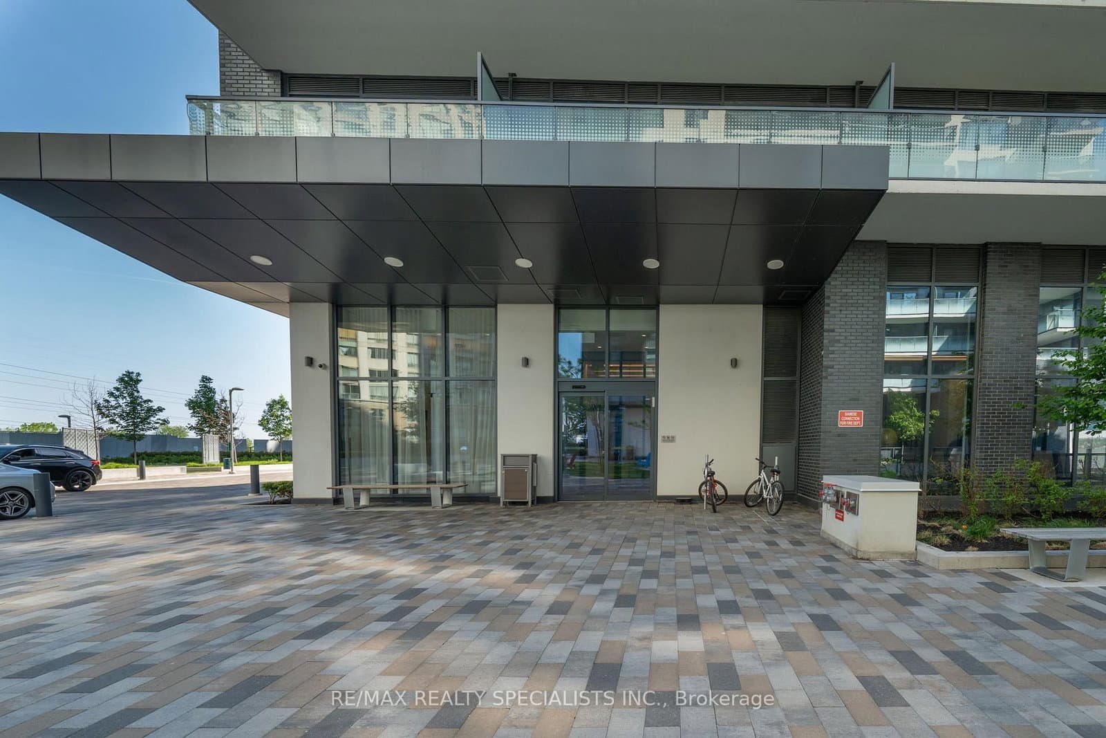 30 Samuel Wood Way, Unit 303 - Image 5