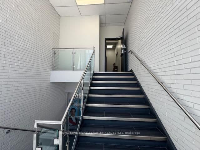 6 George Street S, Unit 301 - Image 5